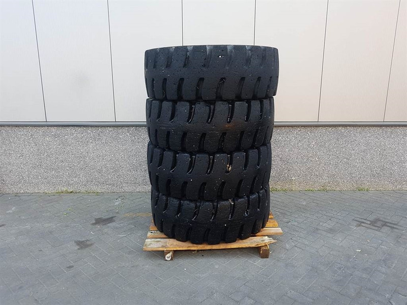 Liebherr L514 Stereo-Goodyear 17.5R25-Tire/Reifen/Band - 轮胎 适用于 建筑机械:图1 Liebherr L514 Stereo-Goodyear 17.5R25-Tire/Reifen/Band - 轮胎 适用于 建筑机械:图1