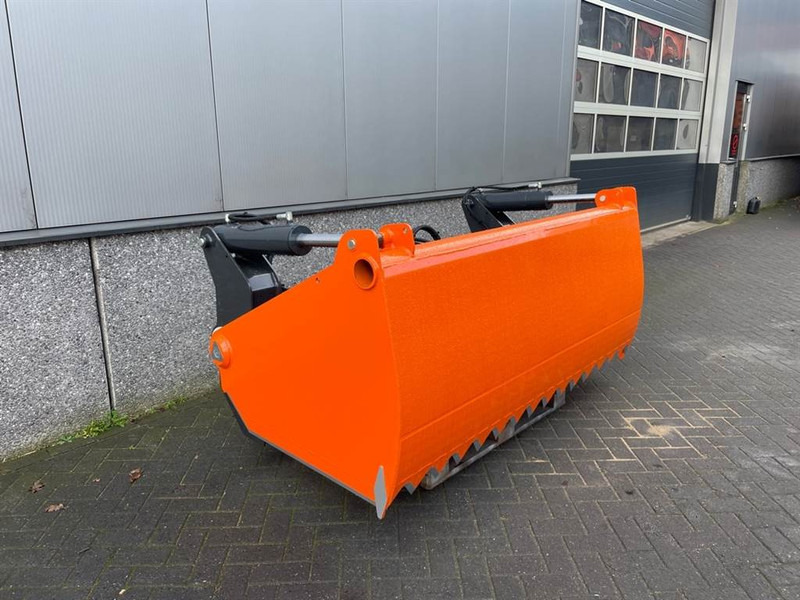 MAMMUT SC220M - Silage cutter/Silageschneider/Kuilhapper - 筒仓设备:图2 MAMMUT SC220M - Silage cutter/Silageschneider/Kuilhapper - 筒仓设备:图2