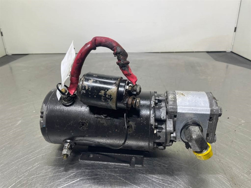 New Holland W110C-84419597-Compact-/steering unit - 液压系统 适用于 建筑机械:图4 New Holland W110C-84419597-Compact-/steering unit - 液压系统 适用于 建筑机械:图4