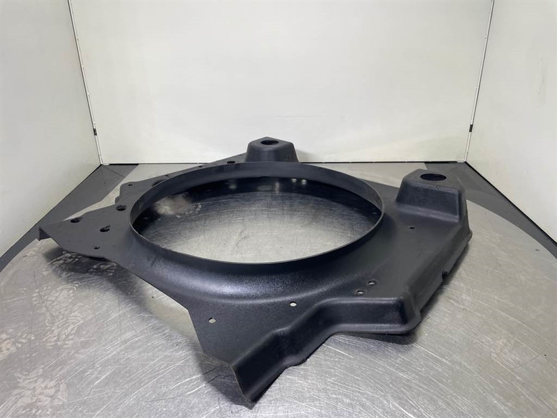 New Holland W110C-Fan guard/Schutzgitter/Koelvin afscherming - 发动机 适用于 建筑机械:图2 New Holland W110C-Fan guard/Schutzgitter/Koelvin afscherming - 发动机 适用于 建筑机械:图2