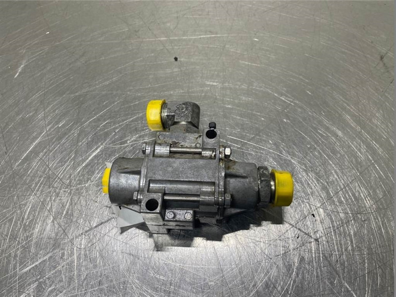 New Holland W110C-Parker TH-1000-27FM-36-Valve/Ventile - 液压系统 适用于 建筑机械:图1 New Holland W110C-Parker TH-1000-27FM-36-Valve/Ventile - 液压系统 适用于 建筑机械:图1