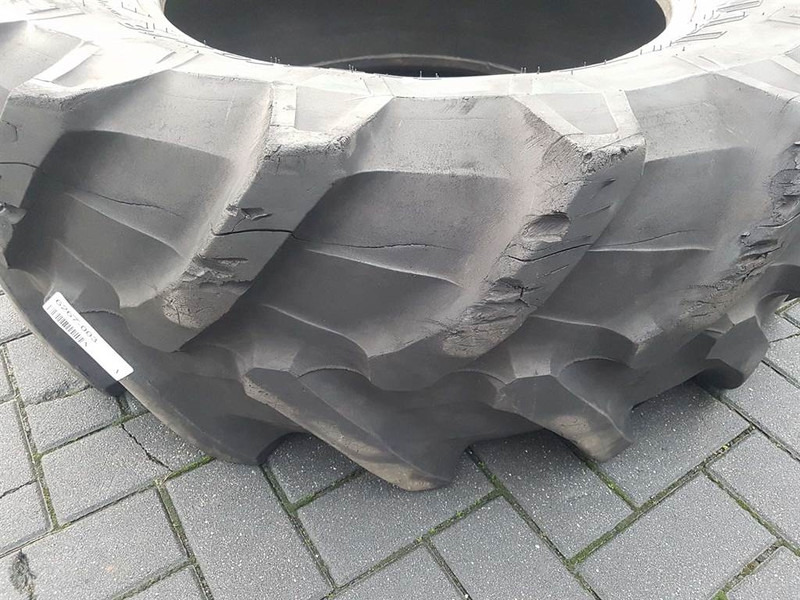 Pirelli 420/70R28-Tire/Reifen/Band - 车轮/ 轮胎 适用于 建筑机械:图3 Pirelli 420/70R28-Tire/Reifen/Band - 车轮/ 轮胎 适用于 建筑机械:图3