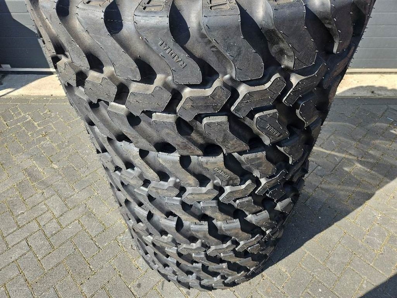 SWT 405/70R20 (16.0/70R20) *NEW* - Tire/Reifen/Band - 车轮/ 轮胎 适用于 建筑机械:图3 SWT 405/70R20 (16.0/70R20) *NEW* - Tire/Reifen/Band - 车轮/ 轮胎 适用于 建筑机械:图3