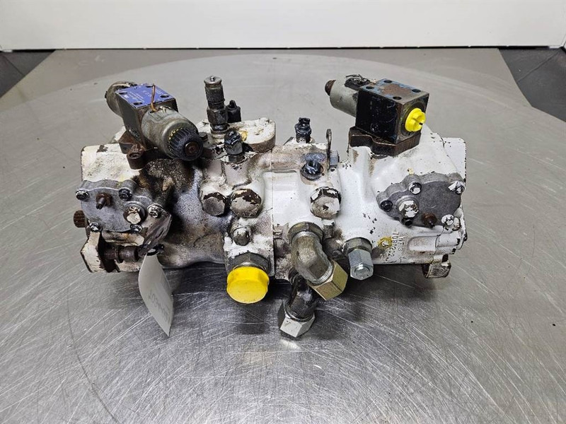 Sauer Sundstrand -7090202-Tandem pump/Fahrpumpe/Ri - 液压系统 适用于 建筑机械:图1 Sauer Sundstrand -7090202-Tandem pump/Fahrpumpe/Ri - 液压系统 适用于 建筑机械:图1