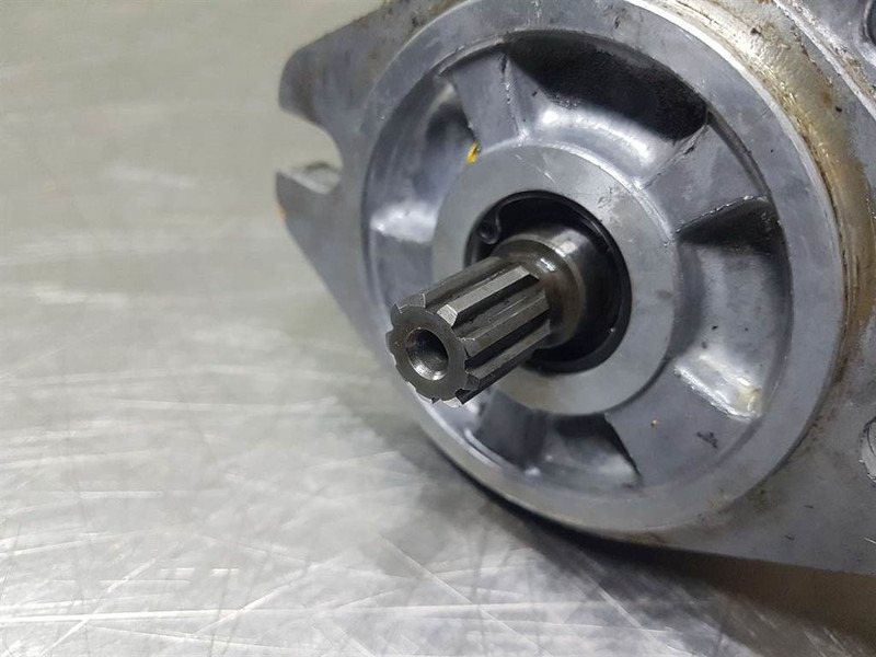 Sauer Sundstrand SNP2/4DSC06REPG/5D - Gearpump/Zah - 液压系统 适用于 建筑机械:图4 Sauer Sundstrand SNP2/4DSC06REPG/5D - Gearpump/Zah - 液压系统 适用于 建筑机械:图4