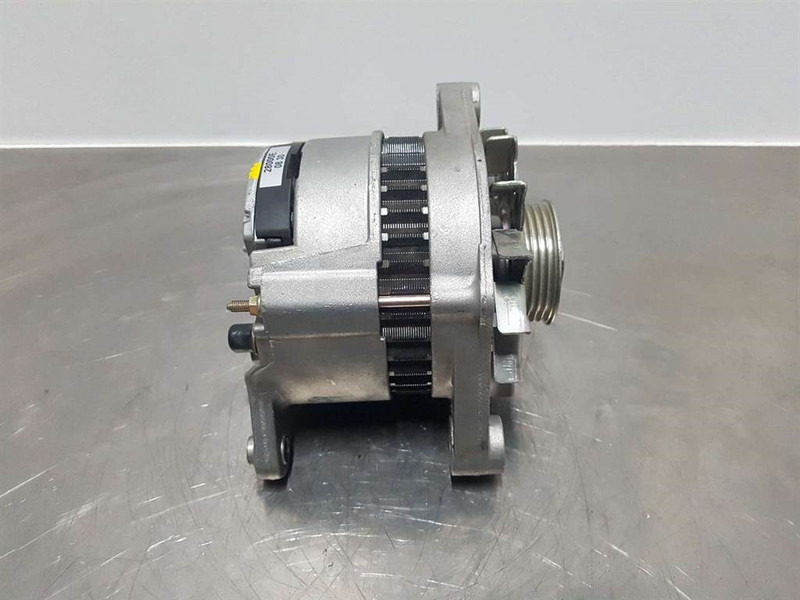 Terex Schaeff SKL833-14V 65A-Alternator/Lichtmaschine/Dynamo - 发动机 适用于 建筑机械:图3 Terex Schaeff SKL833-14V 65A-Alternator/Lichtmaschine/Dynamo - 发动机 适用于 建筑机械:图3