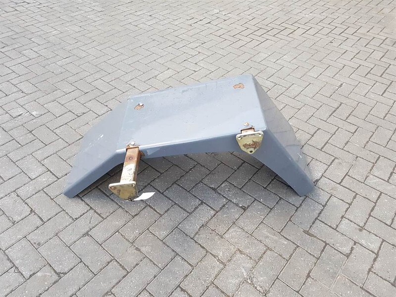 Terex TL210-0457002032/6457002032-Mud guard/Kotfluegel - 框架/ 底盘 适用于 建筑机械:图4 Terex TL210-0457002032/6457002032-Mud guard/Kotfluegel - 框架/ 底盘 适用于 建筑机械:图4