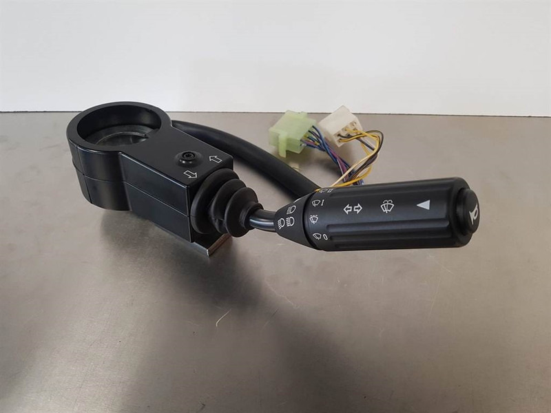 Volvo L20B/L25B - ZM2808703 - Steer col switch - 转向柱开关 适用于 建筑机械:图2 Volvo L20B/L25B - ZM2808703 - Steer col switch - 转向柱开关 适用于 建筑机械:图2
