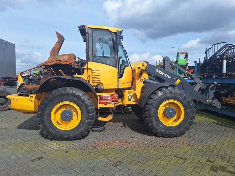 Volvo L50G - (For parts) - 轮式装载机:图2 Volvo L50G - (For parts) - 轮式装载机:图2