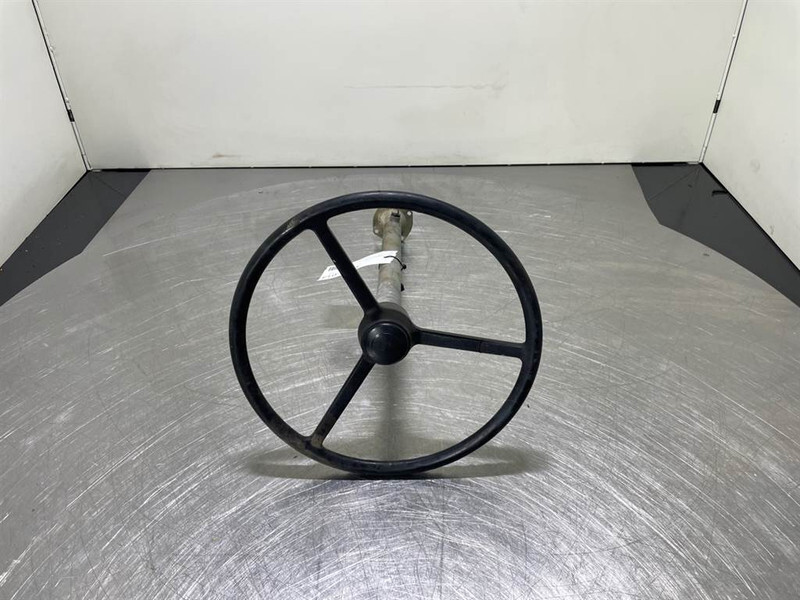 Zettelmeyer ZL601 - Steering wheel/Lenkrad/Stuur - 驾驶室和内部 适用于 建筑机械:图2 Zettelmeyer ZL601 - Steering wheel/Lenkrad/Stuur - 驾驶室和内部 适用于 建筑机械:图2