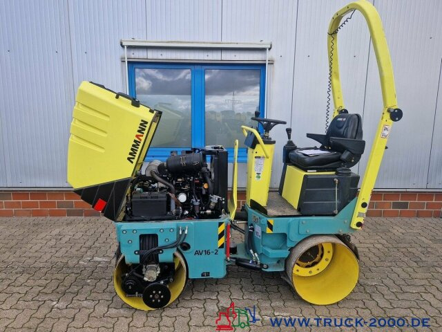 Ammann AV 16-2 Tandem Vibrationswalze Kanten Schneider - 碾压机:图4 Ammann AV 16-2 Tandem Vibrationswalze Kanten Schneider - 碾压机:图4