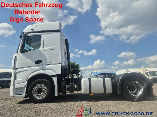 Mercedes-Benz Actros 1846 Giga Space Retarder 2 Betten - 牵引车:图1 Mercedes-Benz Actros 1846 Giga Space Retarder 2 Betten - 牵引车:图1