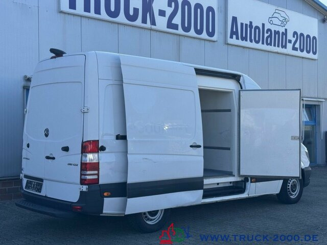 Mercedes-Benz Sprinter 316 Frisch Tiefkühler Carrier Xarios350 - 冷藏货车:图4 Mercedes-Benz Sprinter 316 Frisch Tiefkühler Carrier Xarios350 - 冷藏货车:图4