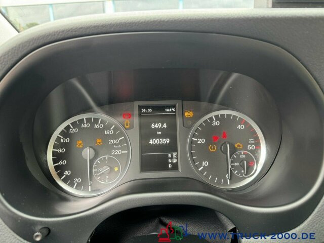 Mercedes-Benz Vito 116 CDI 4x4 Notarzt Rettung Ambulance - 救护车:图3 Mercedes-Benz Vito 116 CDI 4x4 Notarzt Rettung Ambulance - 救护车:图3