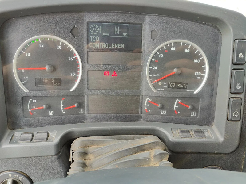 吊钩升降车 MAN TGA 26.350 6x4 Container AJK Euronorm 3:图9 吊钩升降车 MAN TGA 26.350 6x4 Container AJK Euronorm 3:图9