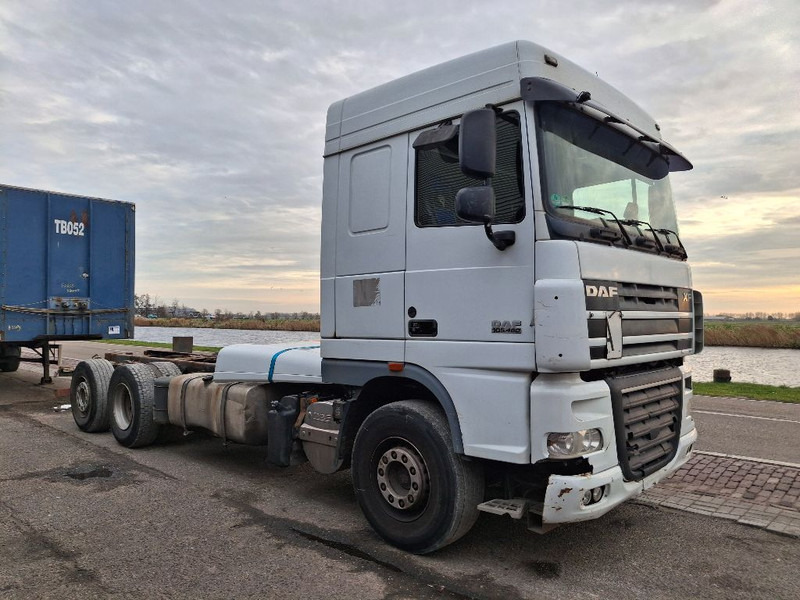 DAF XF 105.460 - 驾驶室底盘卡车:图2 DAF XF 105.460 - 驾驶室底盘卡车:图2