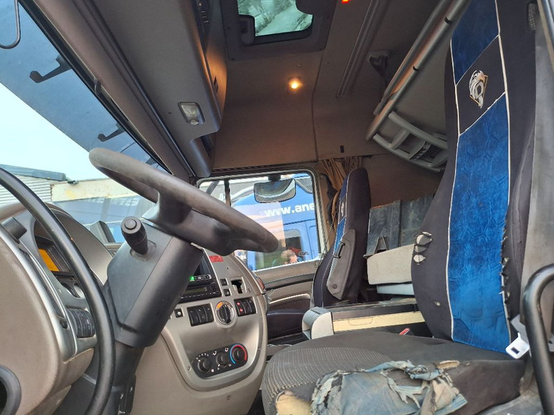 DAF XF 105.460 - 驾驶室底盘卡车:图5 DAF XF 105.460 - 驾驶室底盘卡车:图5