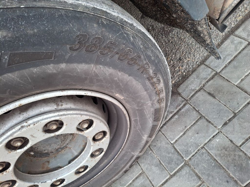 DAF XF 105.460 - 驾驶室底盘卡车:图4 DAF XF 105.460 - 驾驶室底盘卡车:图4