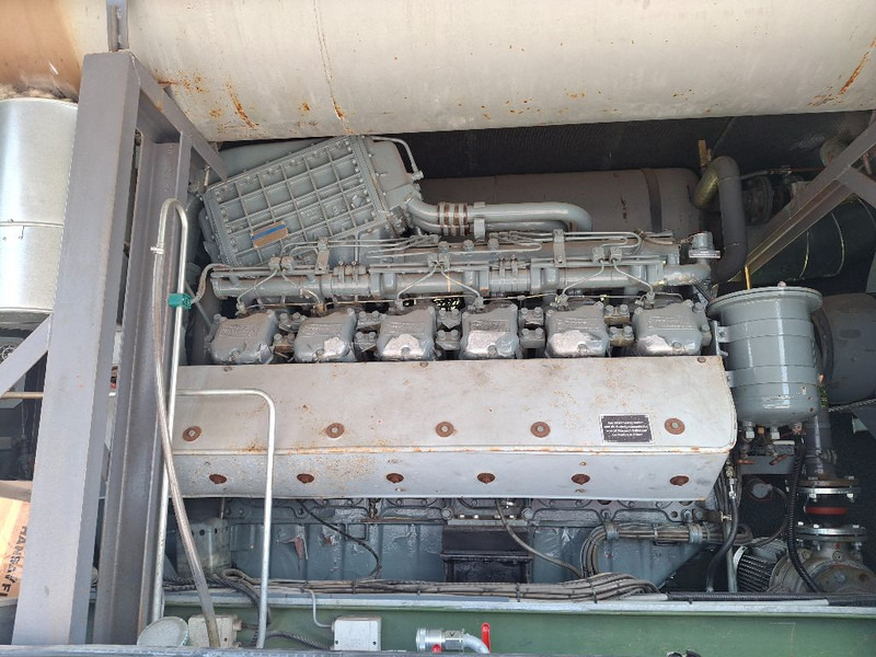 Deutz BA12M816U - 发电机组:图3 Deutz BA12M816U - 发电机组:图3