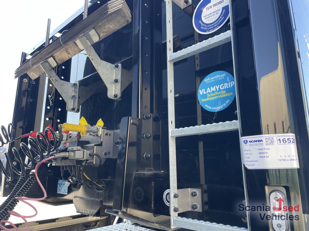 PACTON PACTON TPL.342 CB LIFT AXLE KINETIC 13R-3X CRANE - 栏板式/ 平板拖车:图2 PACTON PACTON TPL.342 CB LIFT AXLE KINETIC 13R-3X CRANE - 栏板式/ 平板拖车:图2