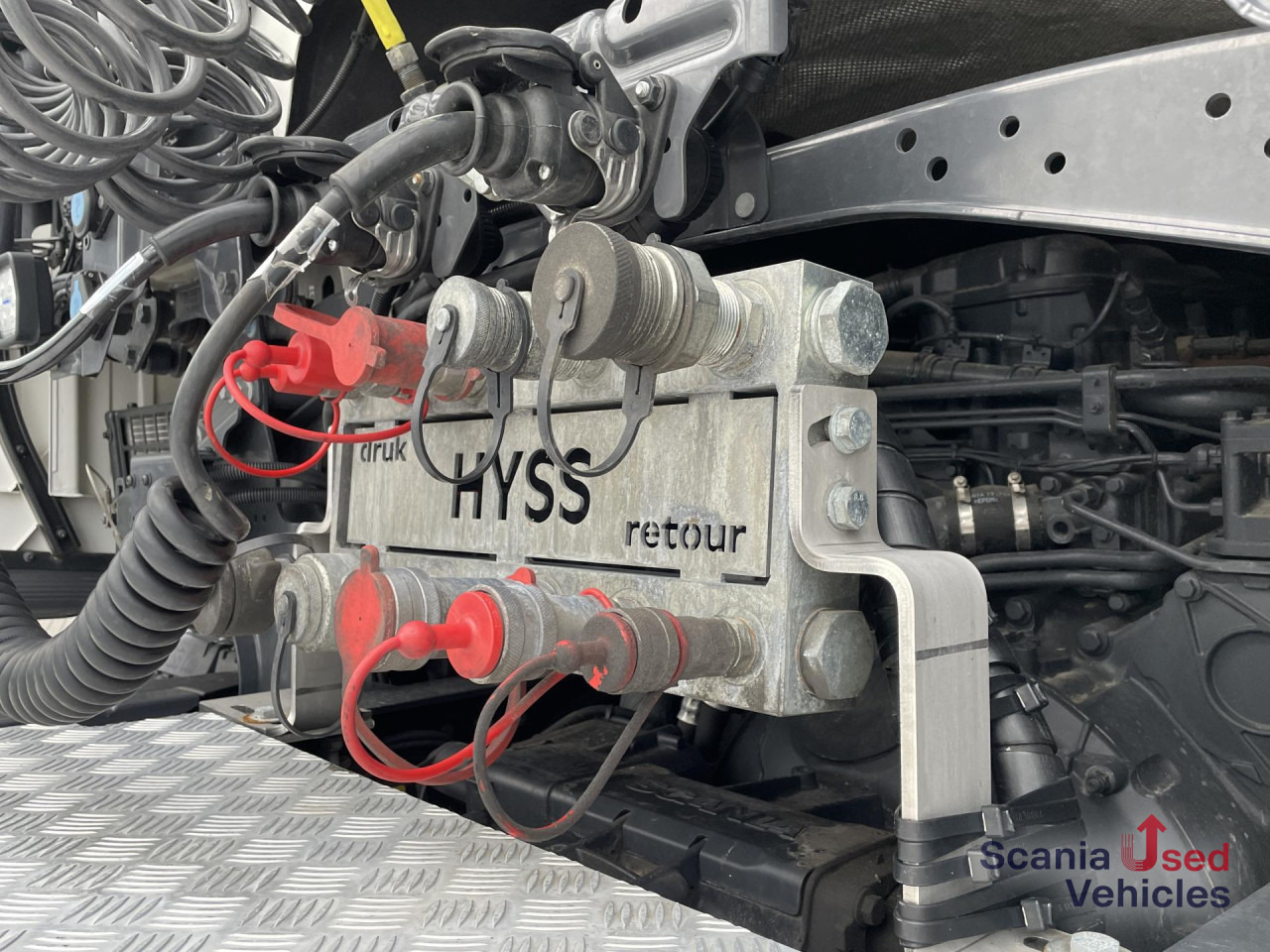 SCANIA R 450 A4x2NB RETARDER DIFF-L FULL AIR HYDRO 8T - 牵引车:图3 SCANIA R 450 A4x2NB RETARDER DIFF-L FULL AIR HYDRO 8T - 牵引车:图3