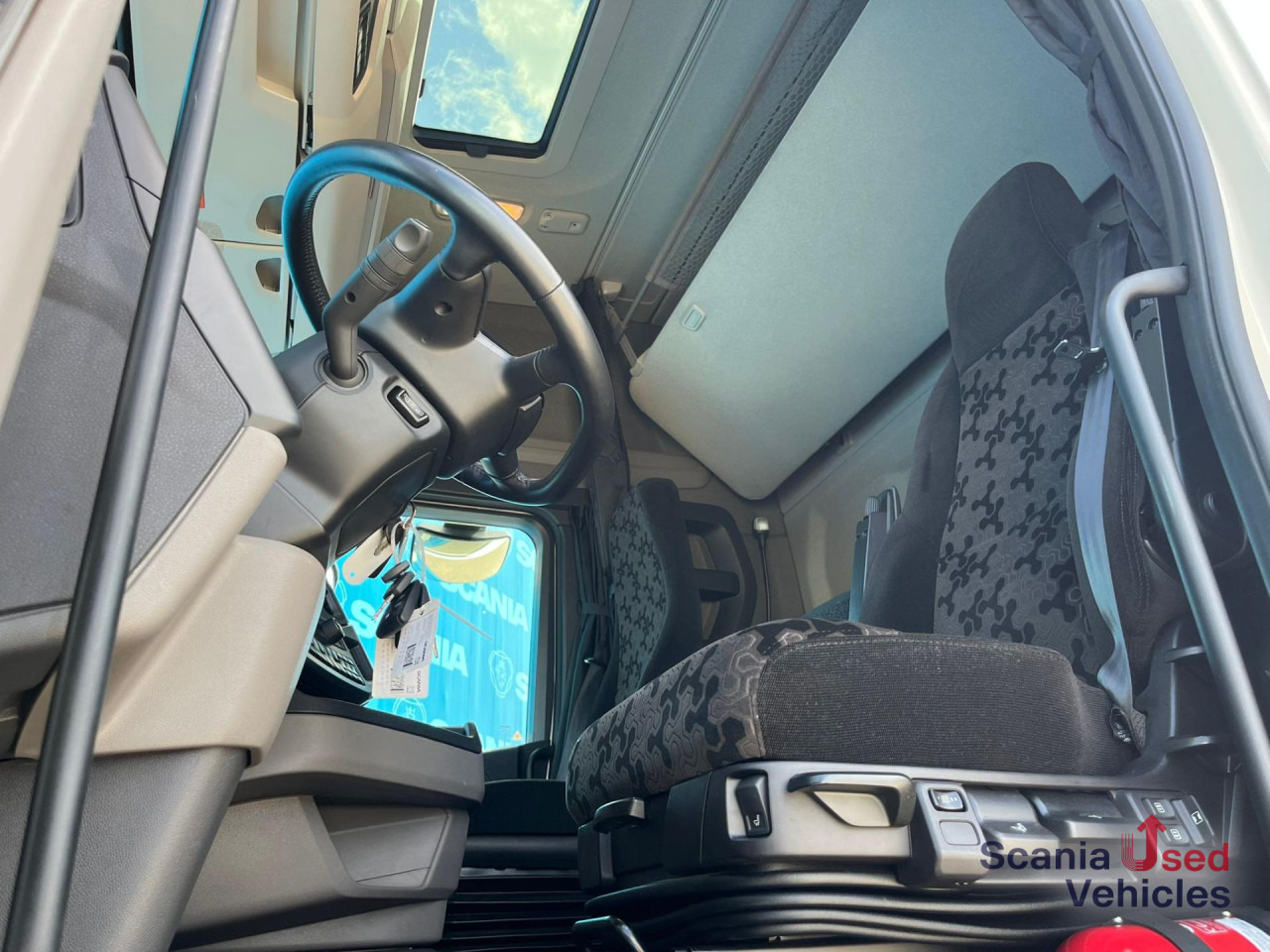 SCANIA S 500 A4x2NB DIFF-L RETARDER P-AIRCO FULL AIR ACC - 牵引车:图2 SCANIA S 500 A4x2NB DIFF-L RETARDER P-AIRCO FULL AIR ACC - 牵引车:图2