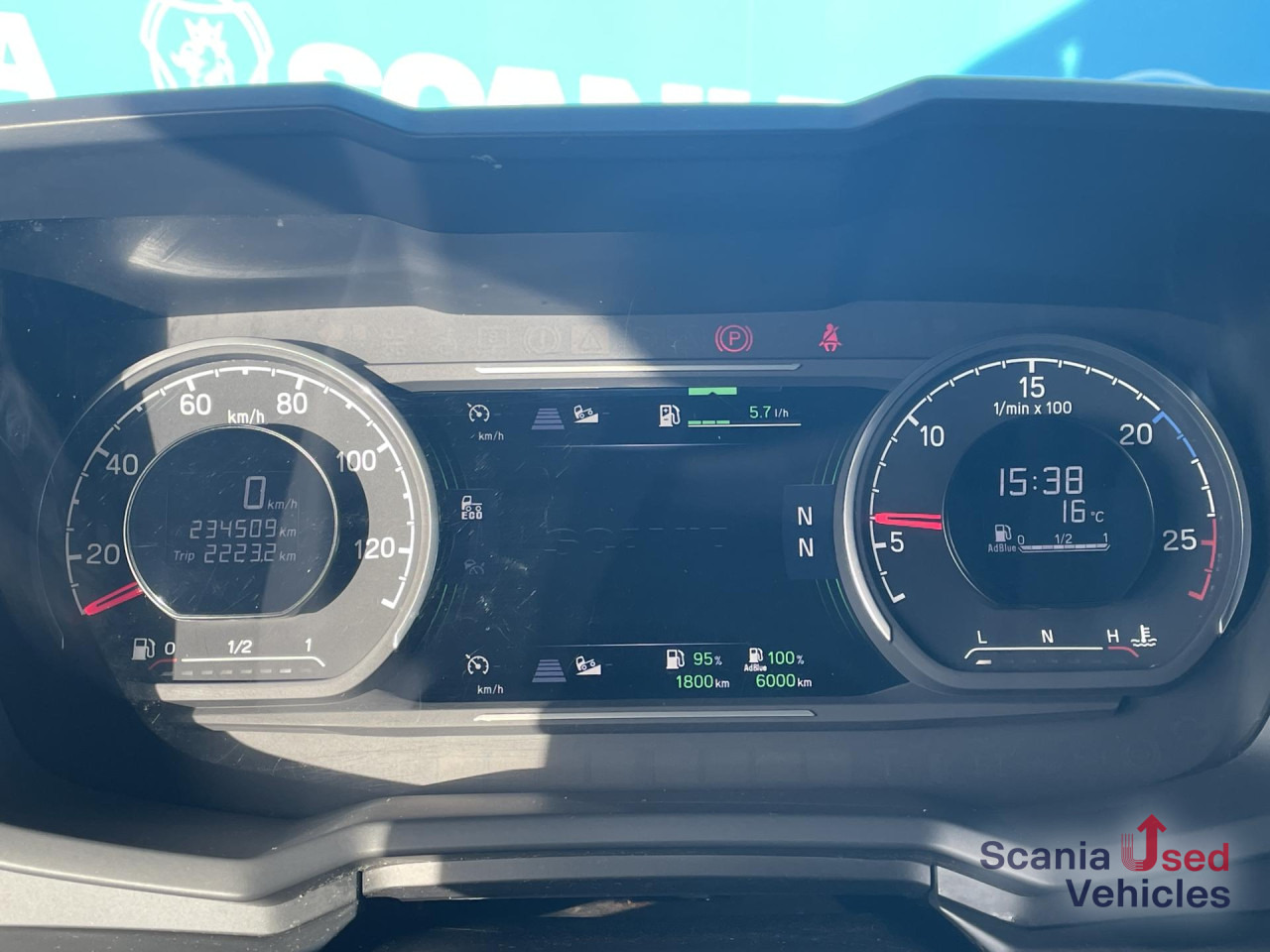 SCANIA S 500 A4x2NB RETARDER FULL AIR P-AIRCO PTO ACC - 牵引车:图5 SCANIA S 500 A4x2NB RETARDER FULL AIR P-AIRCO PTO ACC - 牵引车:图5