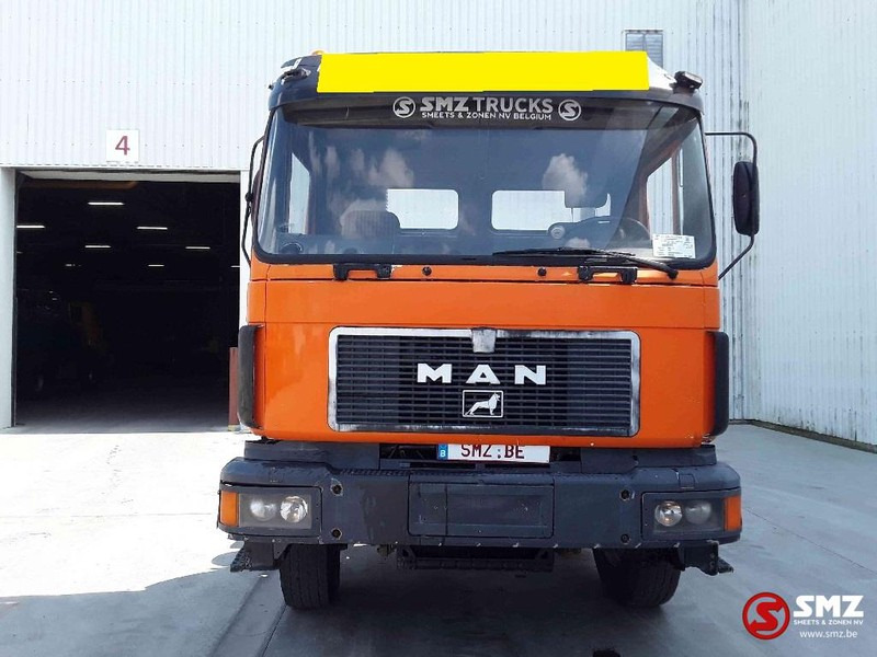 MAN 26.292 6cyl 362 372 - 驾驶室底盘卡车:图2 MAN 26.292 6cyl 362 372 - 驾驶室底盘卡车:图2