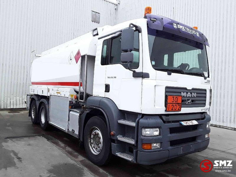 MAN TGA 26.310 18000 L top condition - 罐车:图1 MAN TGA 26.310 18000 L top condition - 罐车:图1