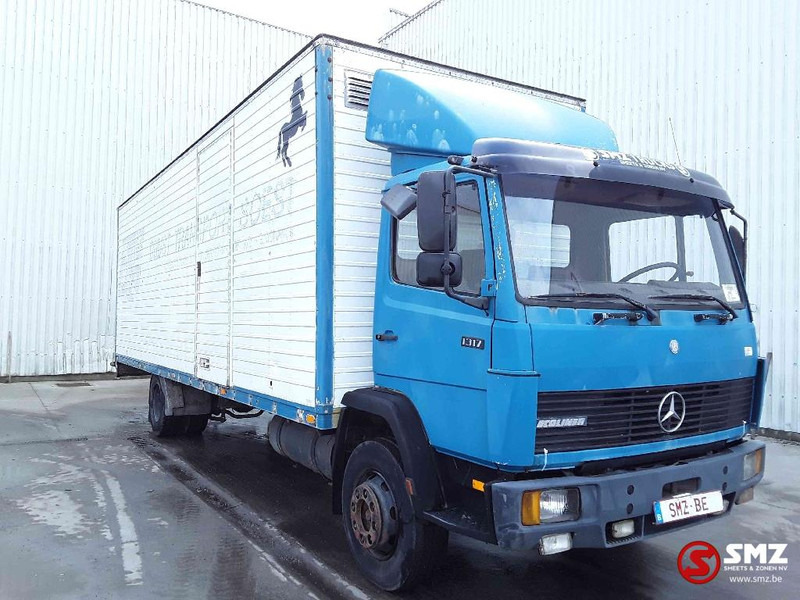 牲畜运输车 Mercedes-Benz 1317：图1