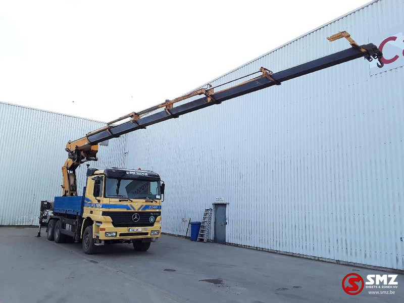 Mercedes-Benz Actros 3340 6x6 Effer 680 6s ext/remote 338'km - 栏板式/ 平板卡车, 起重车:图1 Mercedes-Benz Actros 3340 6x6 Effer 680 6s ext/remote 338'km - 栏板式/ 平板卡车, 起重车:图1