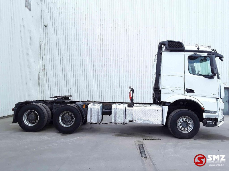 Mercedes-Benz Arocs 3351 lames steel - 牵引车:图4 Mercedes-Benz Arocs 3351 lames steel - 牵引车:图4