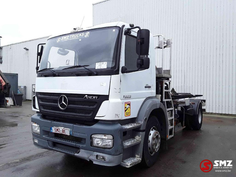 Mercedes-Benz Axor 1823 Palfinger pk4501 - 栏板式/ 平板卡车, 起重车:图3 Mercedes-Benz Axor 1823 Palfinger pk4501 - 栏板式/ 平板卡车, 起重车:图3