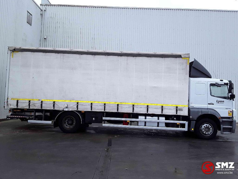 Mercedes-Benz Axor 1829 manual - 侧帘卡车:图4 Mercedes-Benz Axor 1829 manual - 侧帘卡车:图4