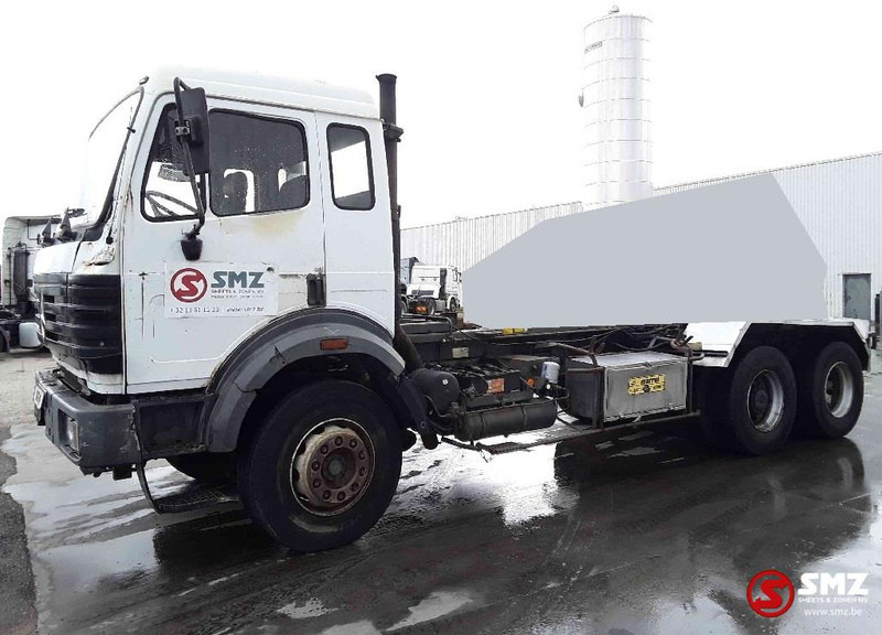 Mercedes-Benz SK 2638 6x2 lames steel 5638 NO 6 x4!! - 驾驶室底盘卡车:图5 Mercedes-Benz SK 2638 6x2 lames steel 5638 NO 6 x4!! - 驾驶室底盘卡车:图5