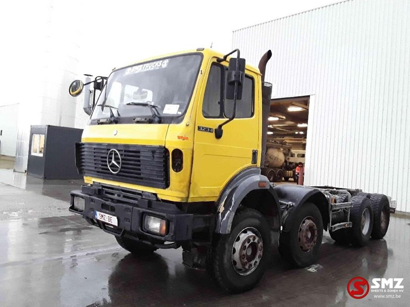 Mercedes-Benz SK 3234 8x4 NO 3538 -3535 - 驾驶室底盘卡车:图3 Mercedes-Benz SK 3234 8x4 NO 3538 -3535 - 驾驶室底盘卡车:图3