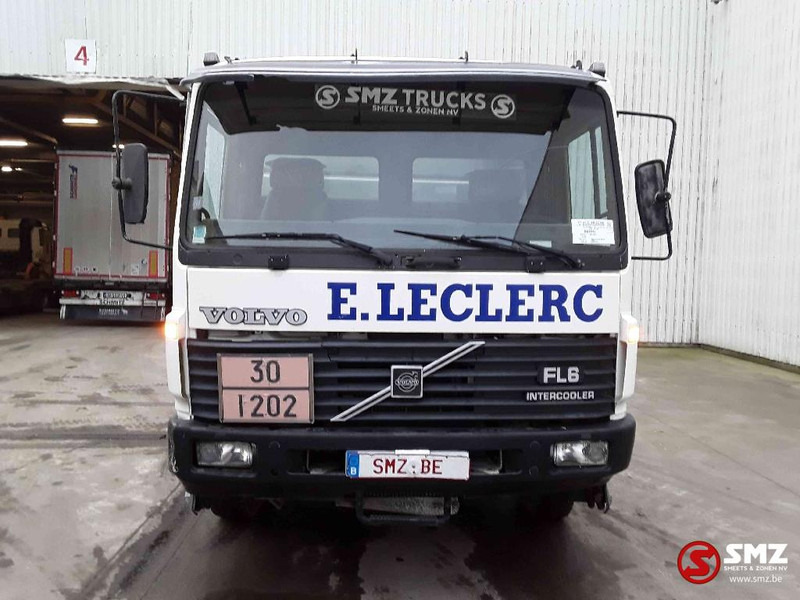 Volvo FL6 9500L - 罐车:图2 Volvo FL6 9500L - 罐车:图2