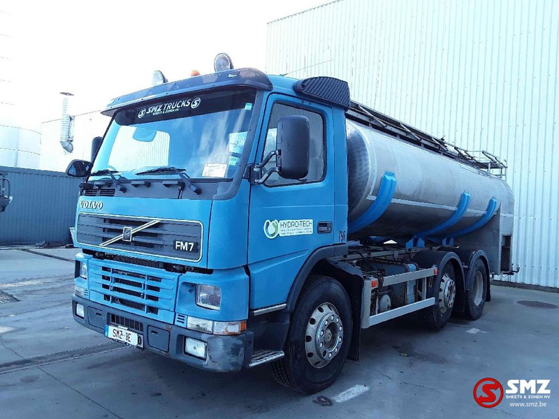 Volvo FM 320 6x2 inox - 罐车:图3 Volvo FM 320 6x2 inox - 罐车:图3