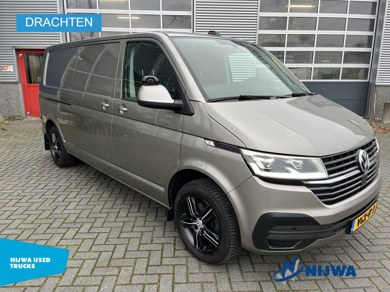 Volkswagen Transporter L2H1 Dubbele schuifdeur Kasten - 紧凑型面包车:图3 Volkswagen Transporter L2H1 Dubbele schuifdeur Kasten - 紧凑型面包车:图3