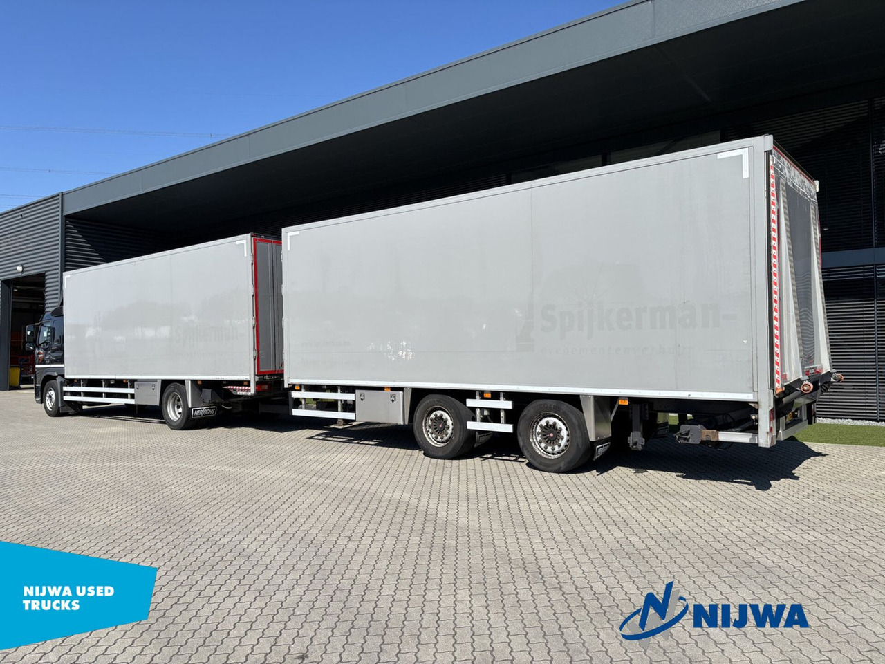 Volvo FM 330 4x2 I.C.M. HERTOGHS Aanhangwagen - 厢式卡车:图4 Volvo FM 330 4x2 I.C.M. HERTOGHS Aanhangwagen - 厢式卡车:图4