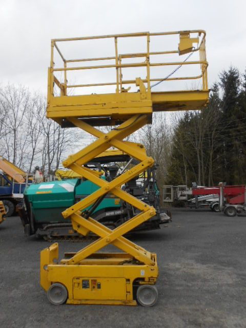 Genie GS 1530, Scherenarbeitsbühne Genie 6,6m - 车载空中平台:图5 Genie GS 1530, Scherenarbeitsbühne Genie 6,6m - 车载空中平台:图5