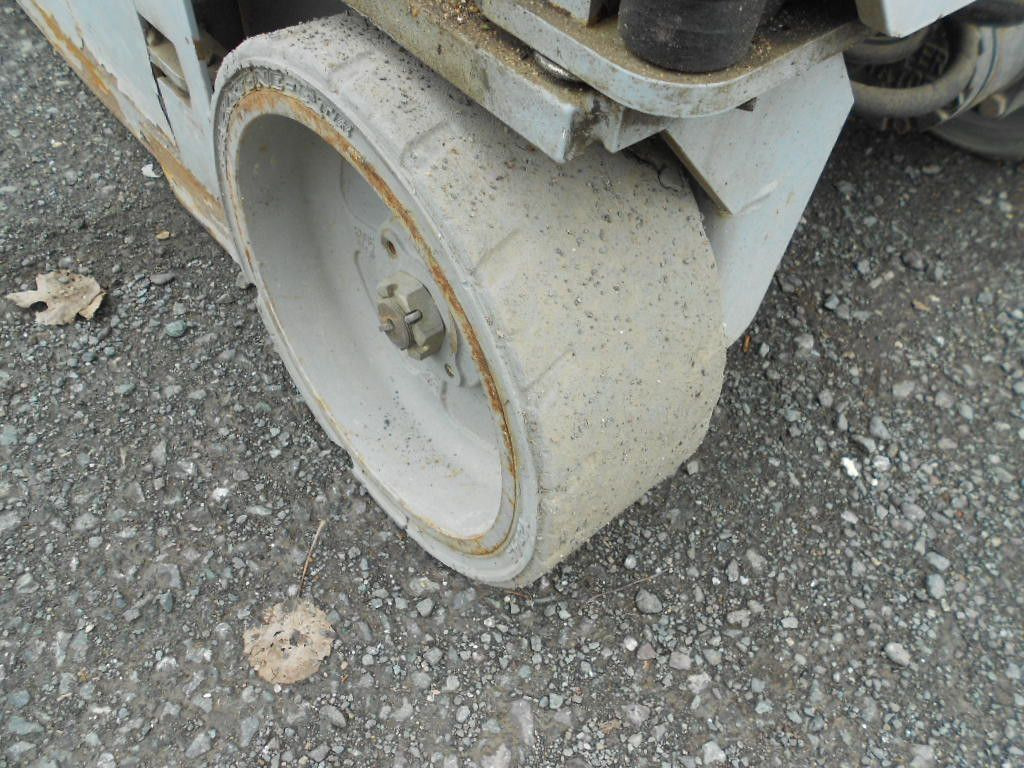 剪式升降机 Genie GS 1932, Scherenarbeitsbühne Genie 8 m Genie GS 1932, Scherenarbeitsbühne Genie 8 m:图8 剪式升降机 Genie GS 1932, Scherenarbeitsbühne Genie 8 m Genie GS 1932, Scherenarbeitsbühne Genie 8 m:图8