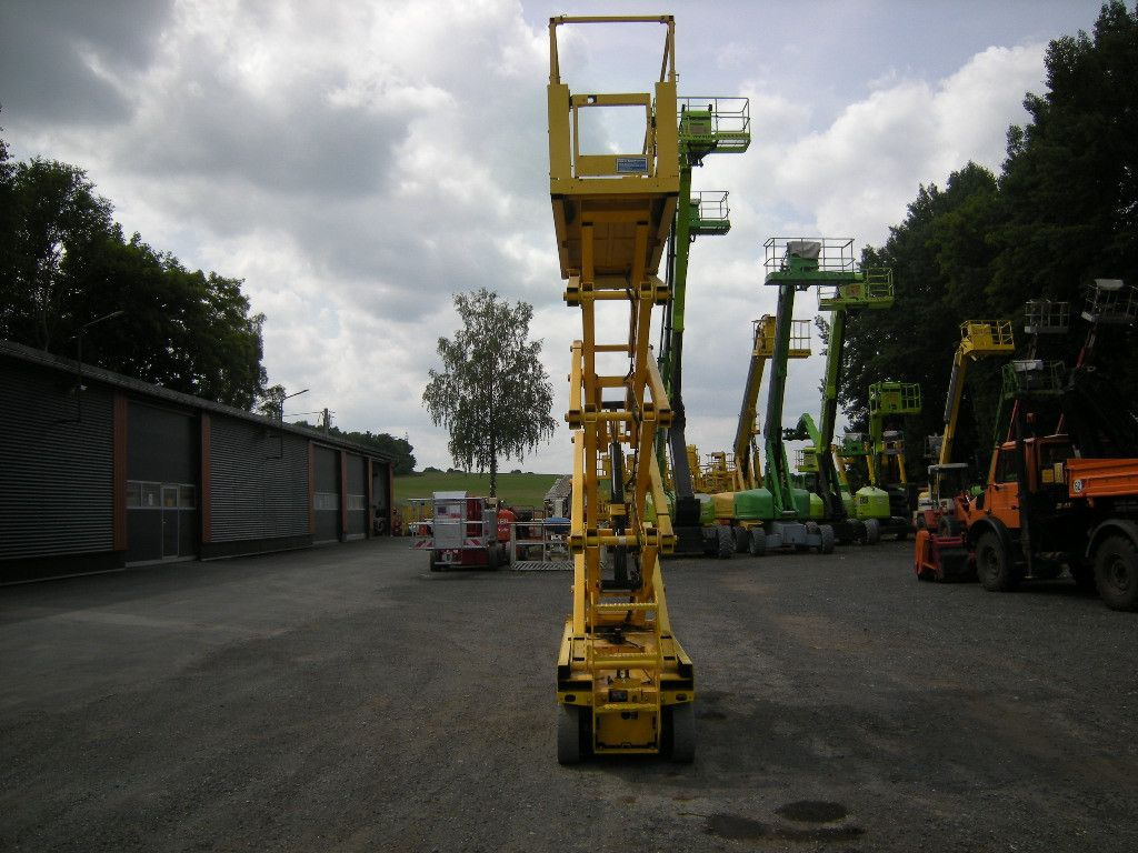 Genie GS 2632, Scherenarbeitsbühne Genie 10 m - 车载空中平台:图3 Genie GS 2632, Scherenarbeitsbühne Genie 10 m - 车载空中平台:图3