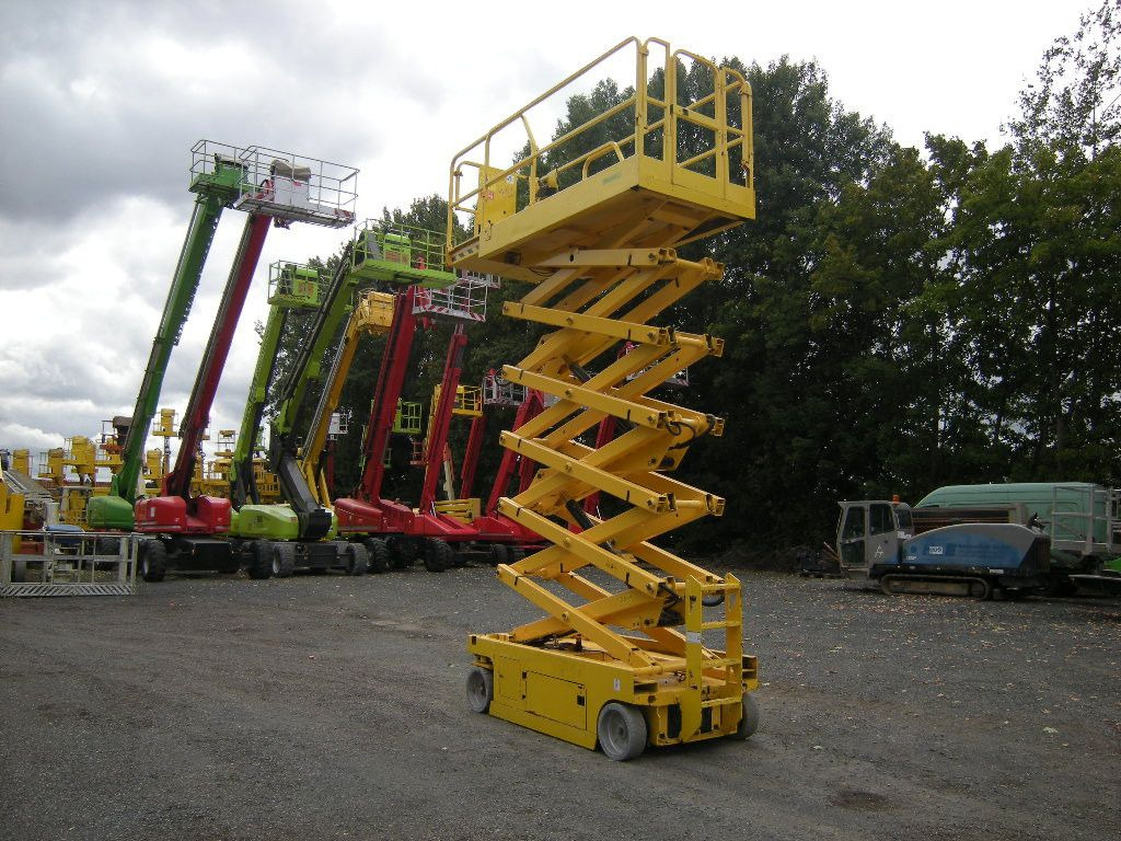 Genie GS 4047 Scherenarbeitsbühne Genie 14 m - 车载空中平台:图4 Genie GS 4047 Scherenarbeitsbühne Genie 14 m - 车载空中平台:图4