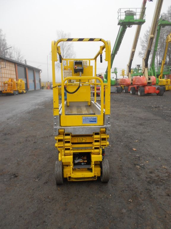 剪式升降机 JLG JLG 1930 ES, Scherenarbeitsbühne AH 8 m:图17 剪式升降机 JLG JLG 1930 ES, Scherenarbeitsbühne AH 8 m:图17