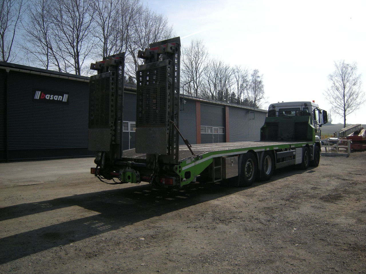 MAN 35.400, Zanner Plateau, Rampen, Winde - 拖吊车:图2 MAN 35.400, Zanner Plateau, Rampen, Winde - 拖吊车:图2