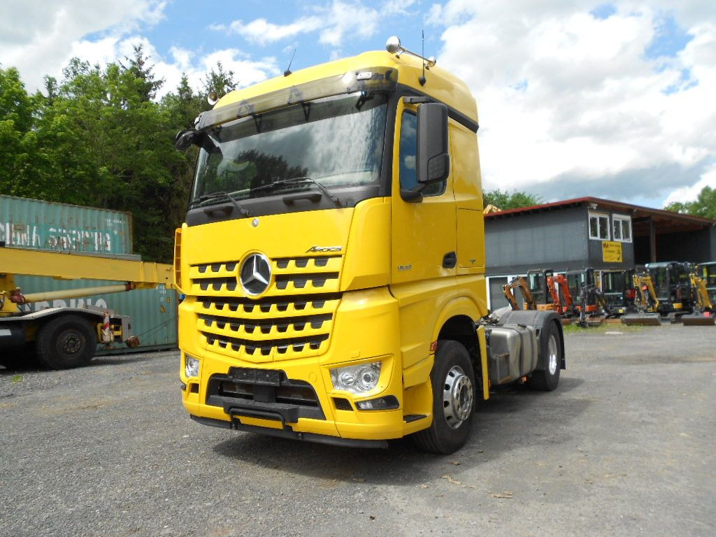 Mercedes-Benz AROCS 1845 - 牵引车:图4 Mercedes-Benz AROCS 1845 - 牵引车:图4