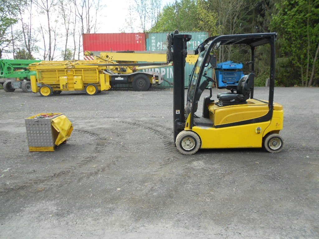 Yale ERP20VF, 2 Tonnen Stapler Yale ERP20VF, 2 Tonnen Stapler - 电动叉车:图4 Yale ERP20VF, 2 Tonnen Stapler Yale ERP20VF, 2 Tonnen Stapler - 电动叉车:图4