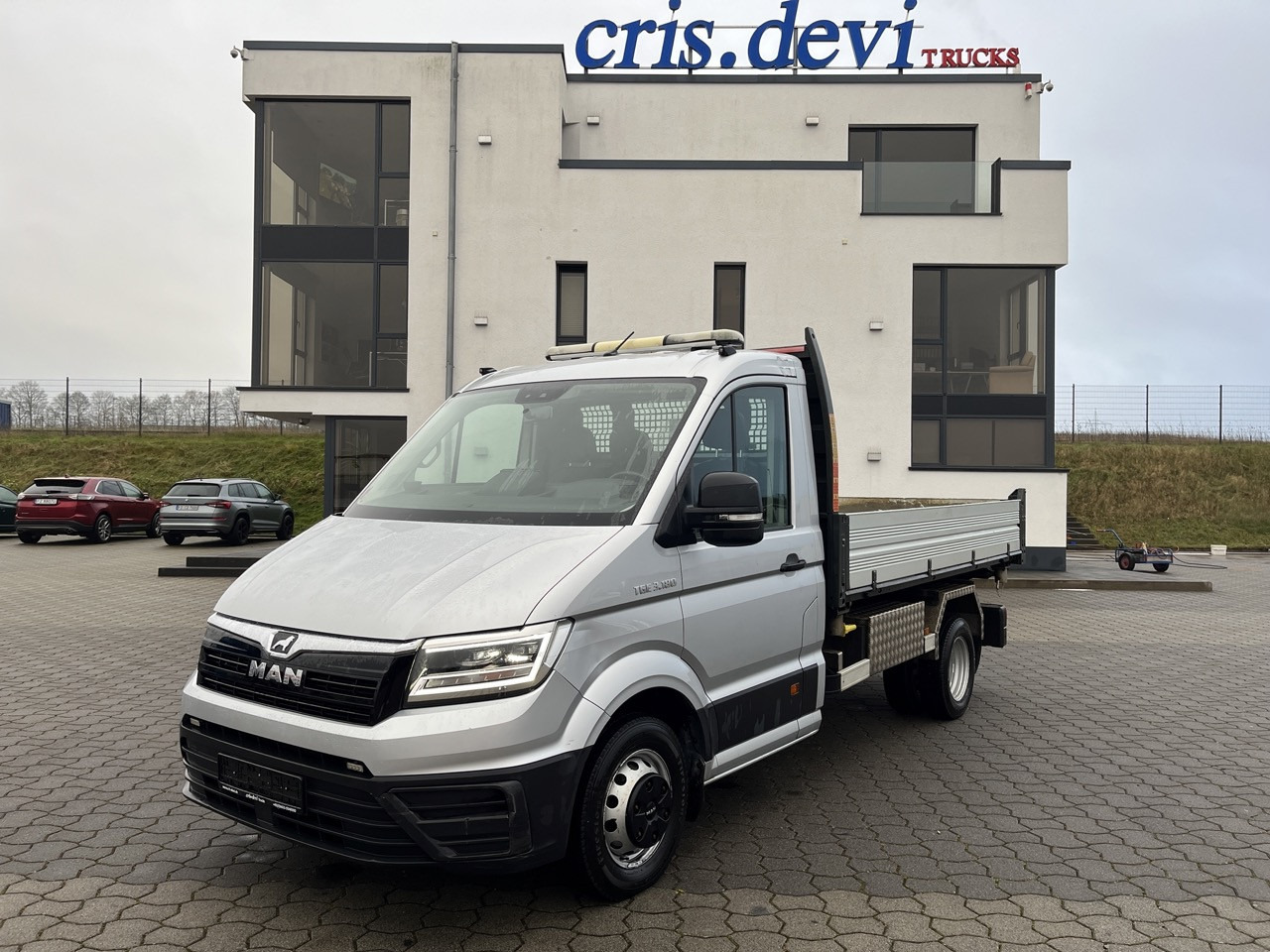 MAN TGE 3.180 4x2 Zwillingsbereift - 翻斗货车:图1 MAN TGE 3.180 4x2 Zwillingsbereift - 翻斗货车:图1