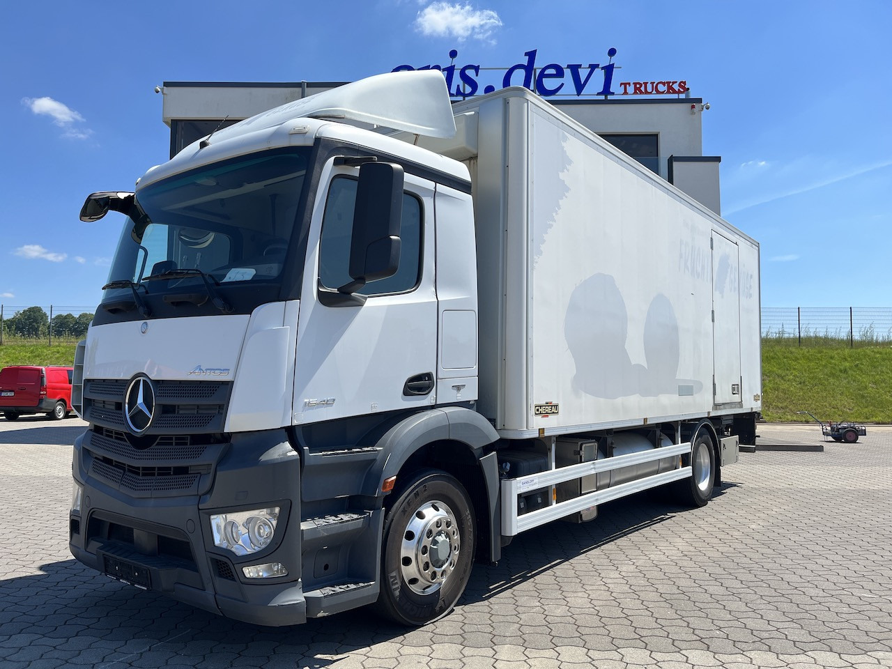 Mercedes-Benz Antos 1840 4x4 HAD LBW Kühlung Flüssigstickstoff - 冷藏车:图1 Mercedes-Benz Antos 1840 4x4 HAD LBW Kühlung Flüssigstickstoff - 冷藏车:图1
